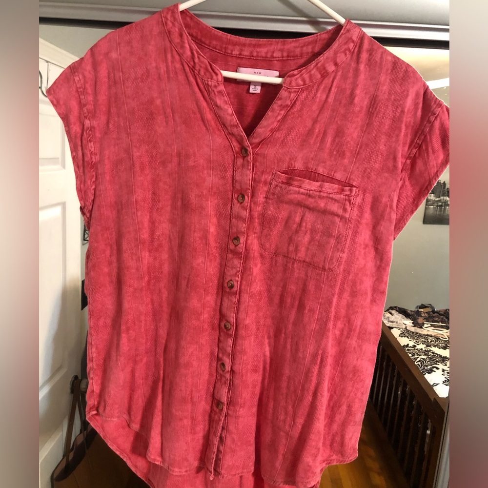 Summer, almost sleeveless top